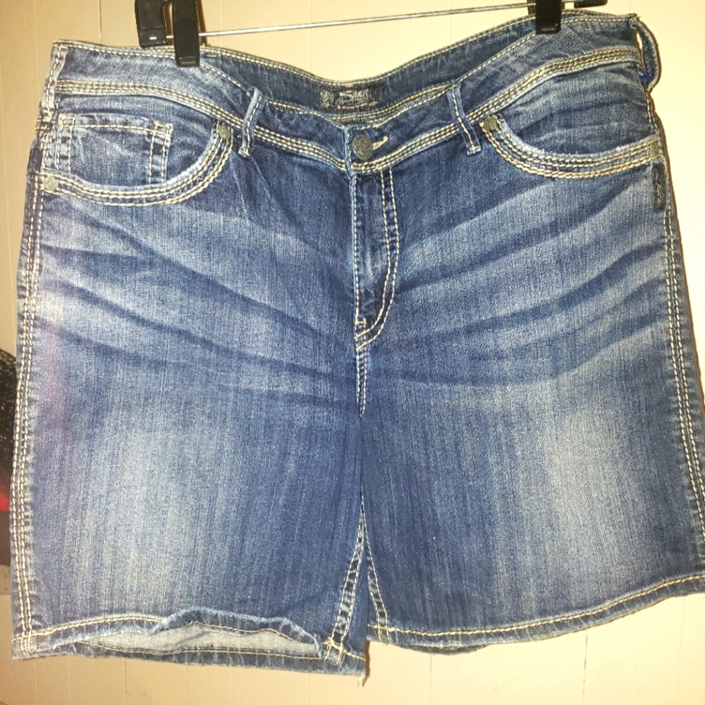 Plus Size 20 Womens Silver Jean shorts Jeans Suki Denim